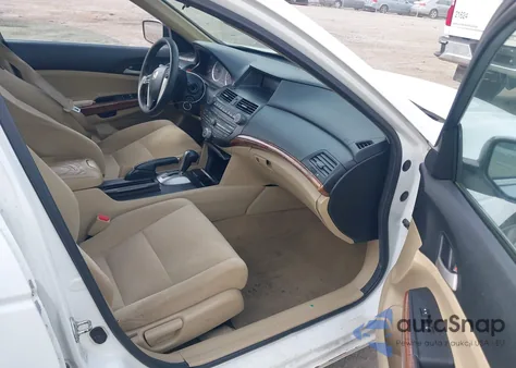 2011 Honda Accord 2.4 Ex из США, поврежденный, VIN 1HGCP2F70BA127502